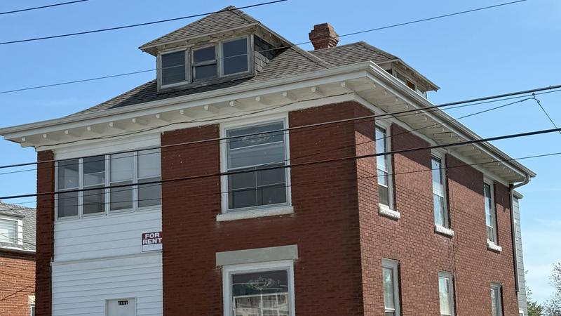1127 W Main St, Jefferson City